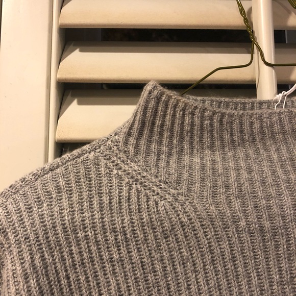 🚫SOLD🚫 Everlane The Cashmere Rib Mockneck - Picture 5 of 7
